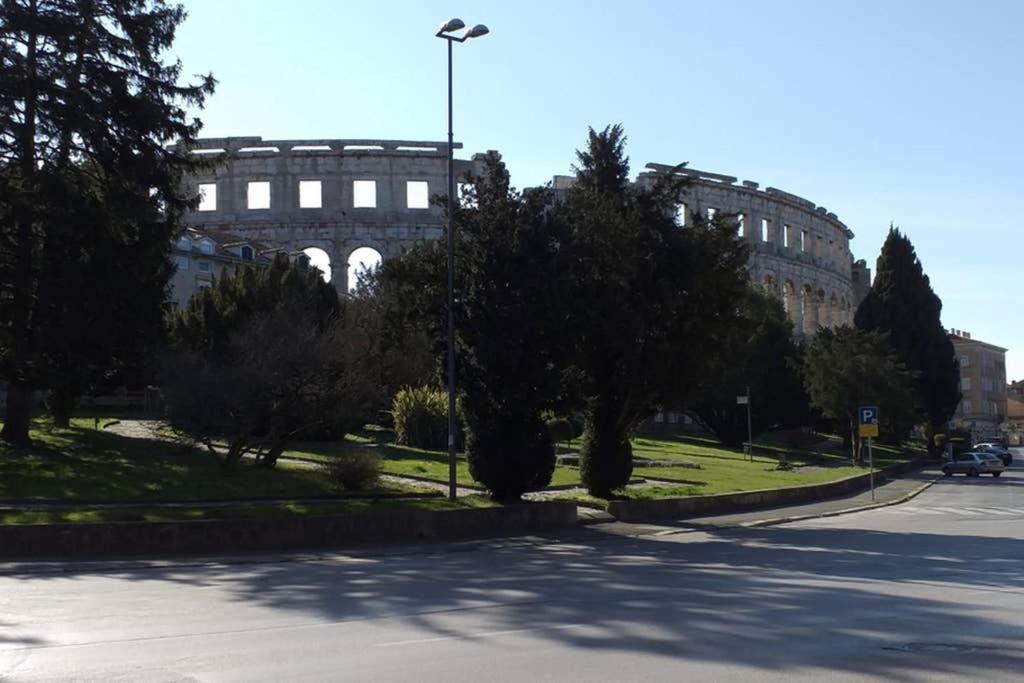 Arenastreet Next To The Amphitheater * Pula